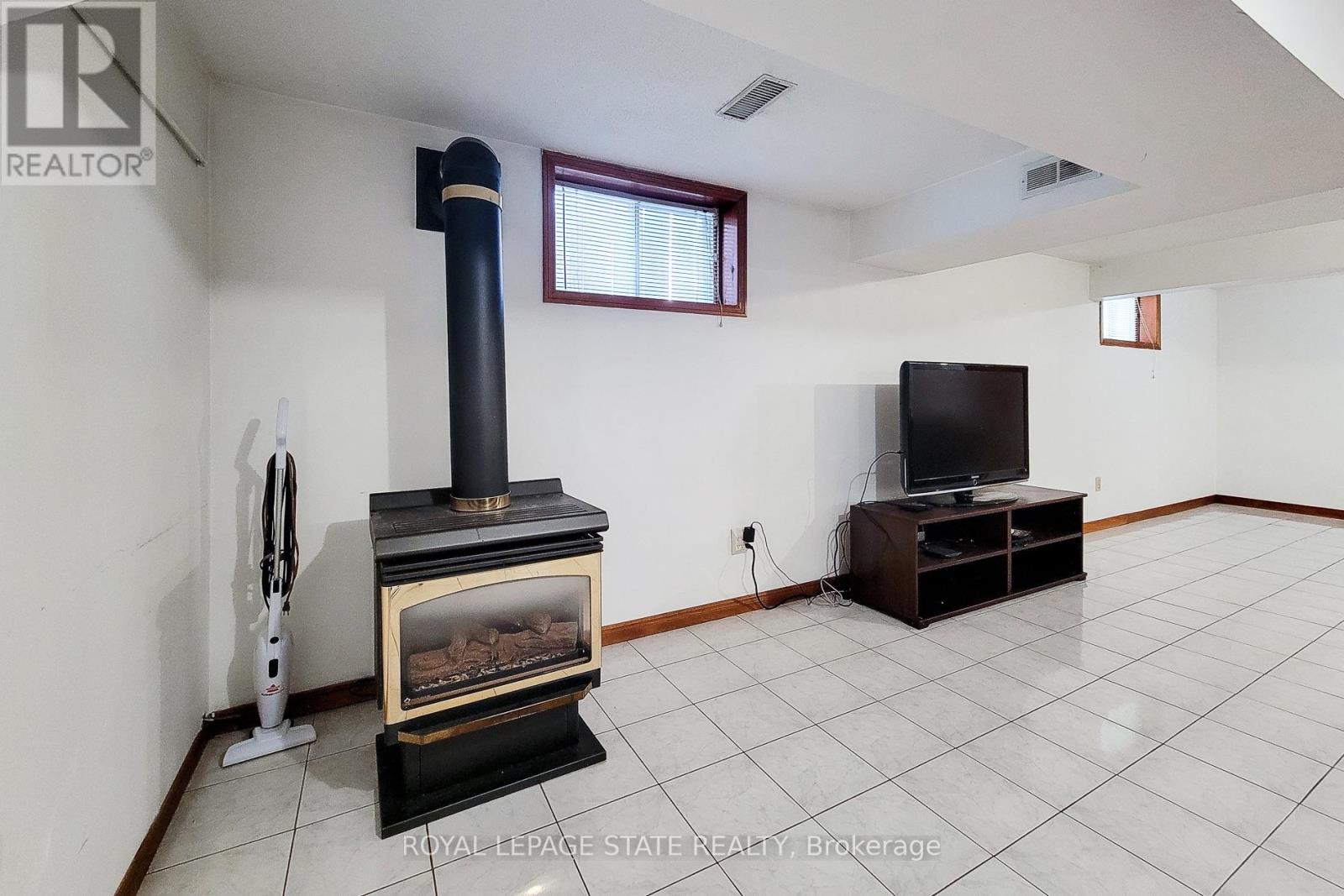 276 Greencedar Drive, Hamilton, Ontario  L9C 6S9 - Photo 33 - X13779010