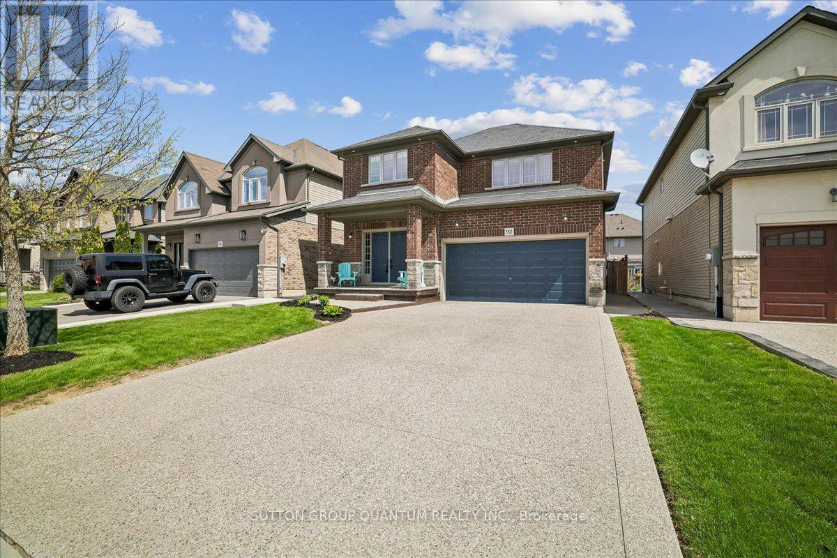 92 Garinger Crescent, Hamilton, Ontario  L0R 1C0 - Photo 2 - X13779170