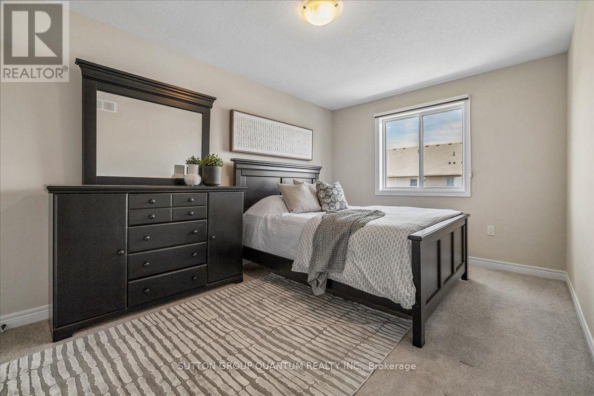 92 Garinger Crescent, Hamilton, Ontario  L0R 1C0 - Photo 25 - X13779170