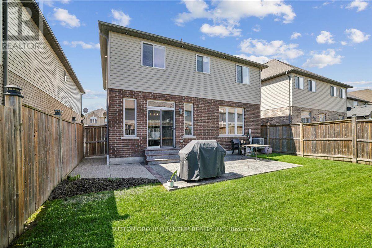 92 Garinger Crescent, Hamilton, Ontario  L0R 1C0 - Photo 40 - X13779170