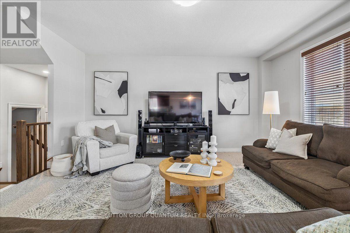 92 Garinger Crescent, Hamilton, Ontario  L0R 1C0 - Photo 9 - X13779170