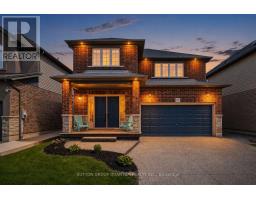 92 GARINGER CRESCENT, Hamilton, Ontario
