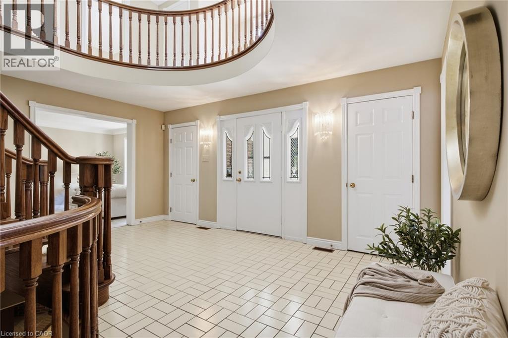 527 Anndale Court, Waterloo, Ontario  N2K 2R1 - Photo 5 - 40859077