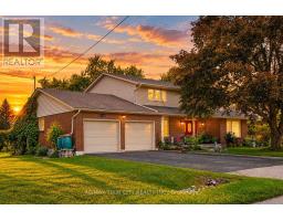 142 CARSON DRIVE, Kitchener, Ontario