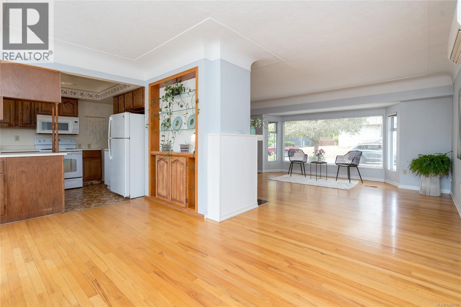 4141 Hawkes Ave, Saanich, British Columbia  V8Z 3Y9 - Photo 15 - 1047701