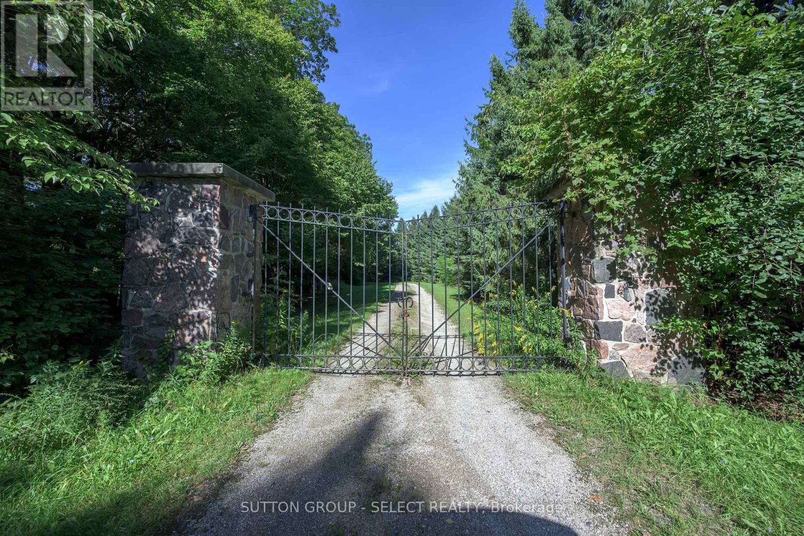 4191 Carriage Road, Middlesex Centre, Ontario  N0L 1E0 - Photo 3 - X13779000