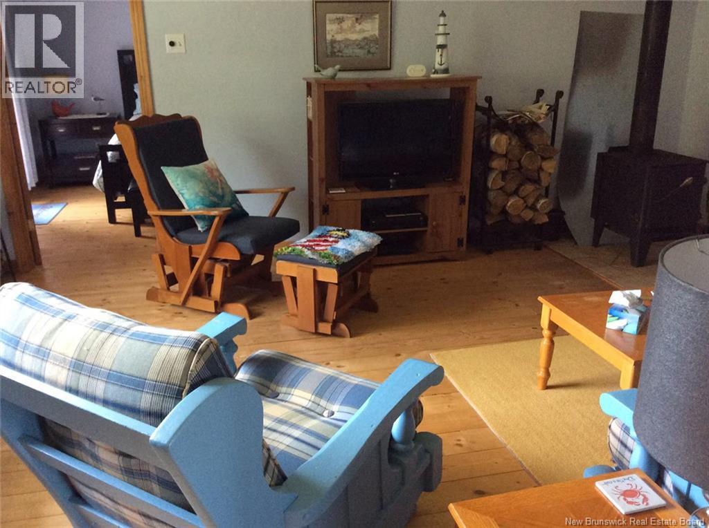 158 Route 960, Cape Tormentine, New Brunswick  E4M 2C2 - Photo 45 - NB143960