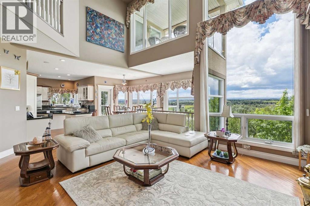 85 Mt Douglas Circle SE, Calgary, Alberta  T2Z 3P3 - Photo 6 - A2328886