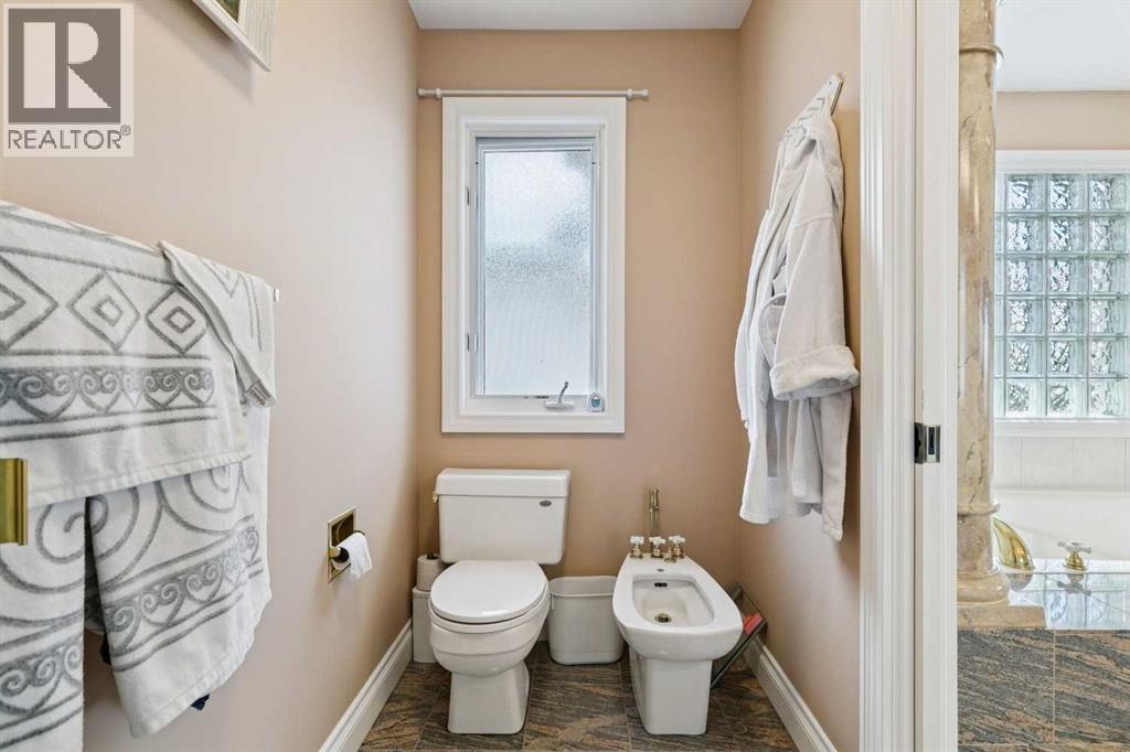 85 Mt Douglas Circle SE, Calgary, Alberta  T2Z 3P3 - Photo 28 - A2328886