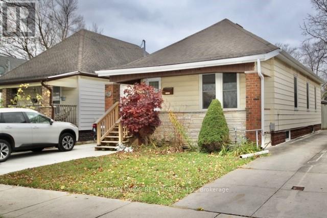 429 Burbrook Place, London East, Ontario  N5W 4B5 - Photo 2 - X13779462