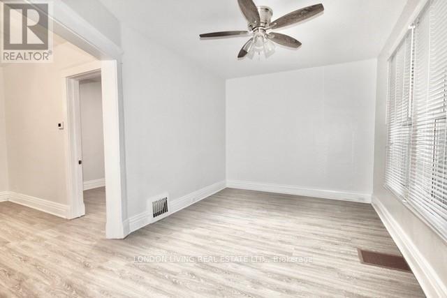 429 Burbrook Place, London East, Ontario  N5W 4B5 - Photo 4 - X13779462