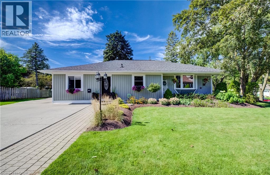 4 JAMES WILSON Street, Bloomingdale, Ontario
