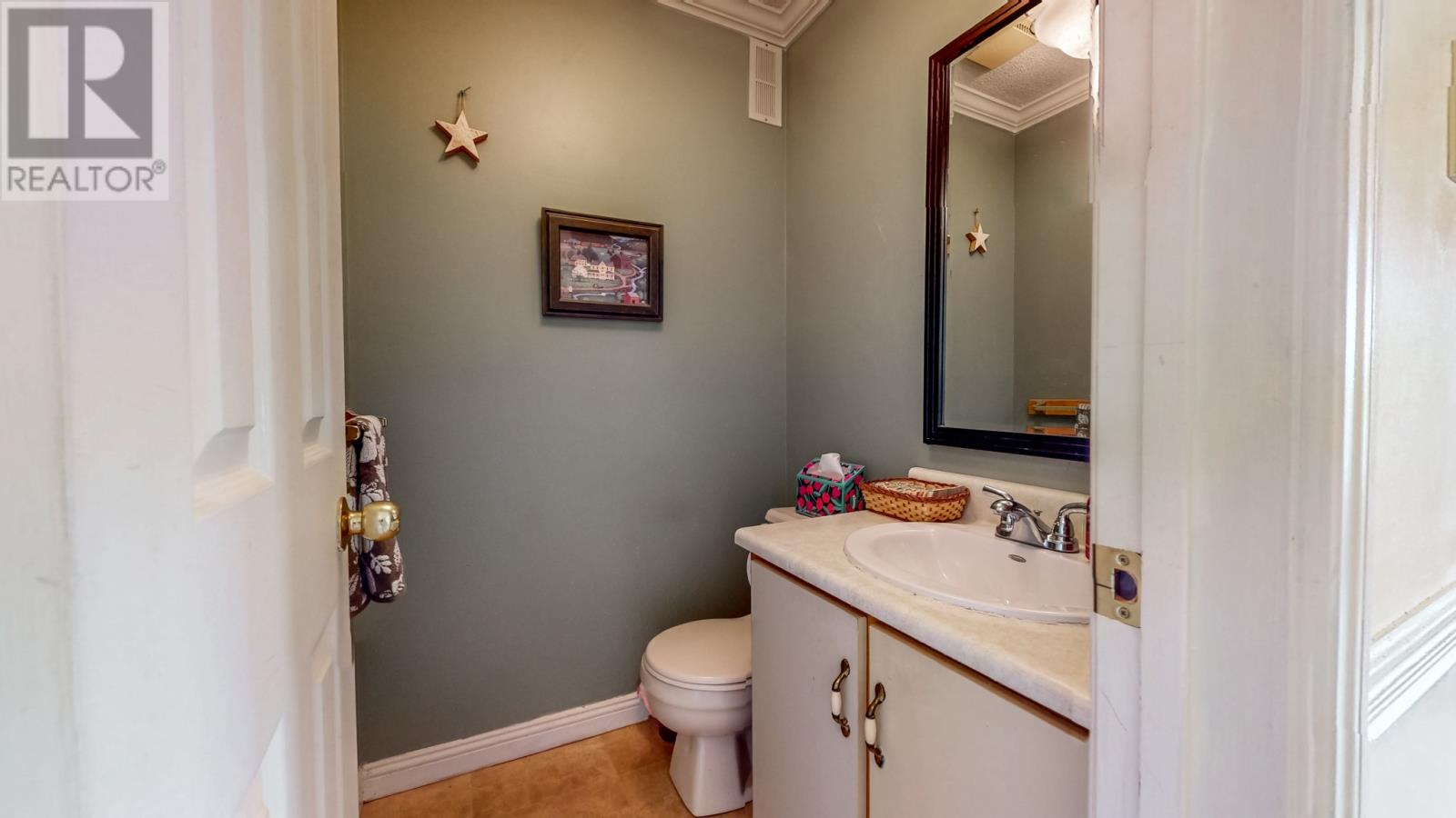 32 Halley Drive, St John's — photo 17