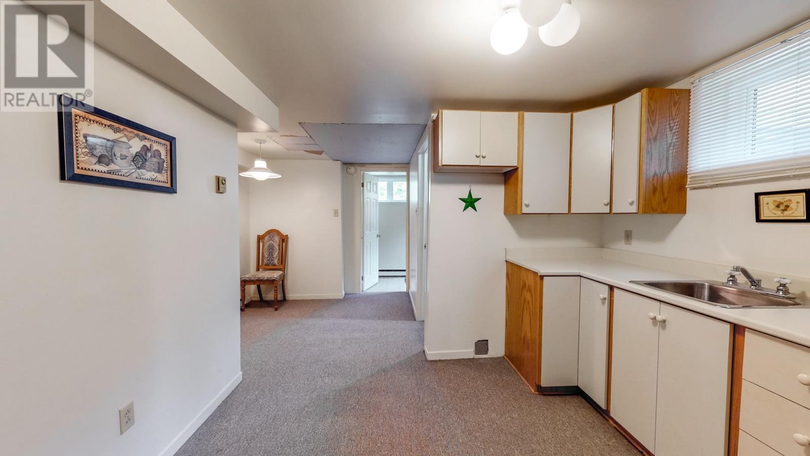 32 Halley Drive, St John's — photo 32