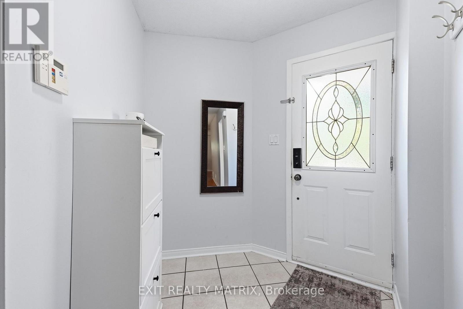 751 Clearcrest Crescent, Ottawa, Ontario  K4A 3E7 - Photo 3 - X13779376