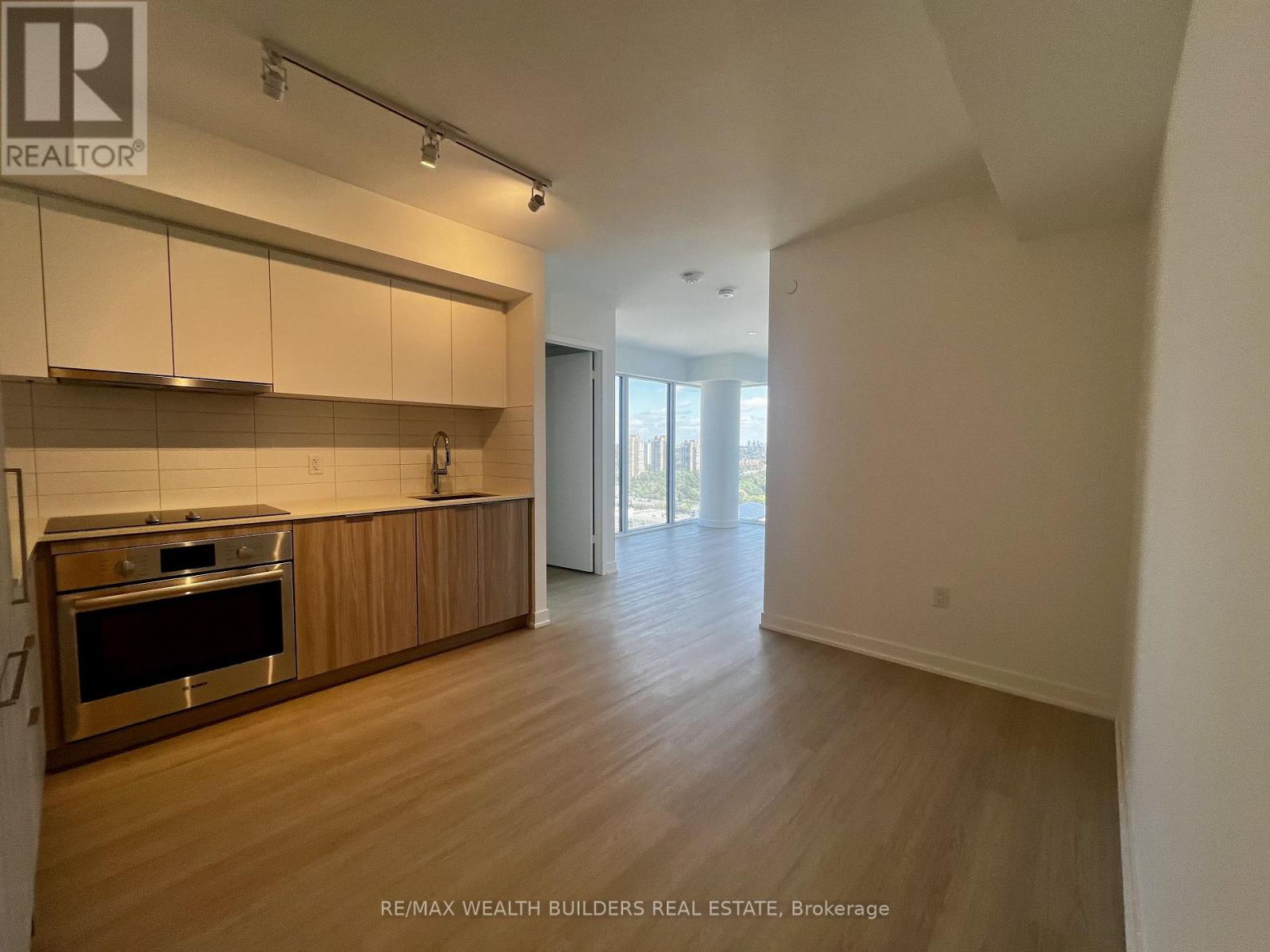 2205 - 15 David Salomon Drive, Toronto, Ontario  M3C 1E7 - Photo 10 - C13779348