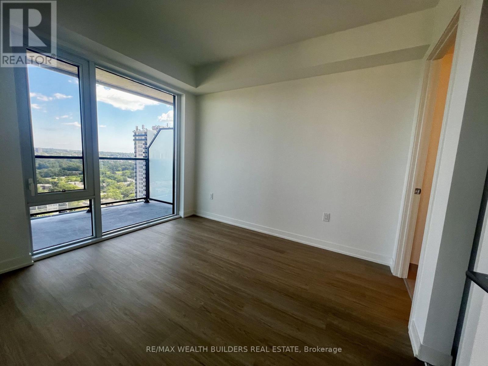 2205 - 15 David Salomon Drive, Toronto, Ontario  M3C 1E7 - Photo 14 - C13779348