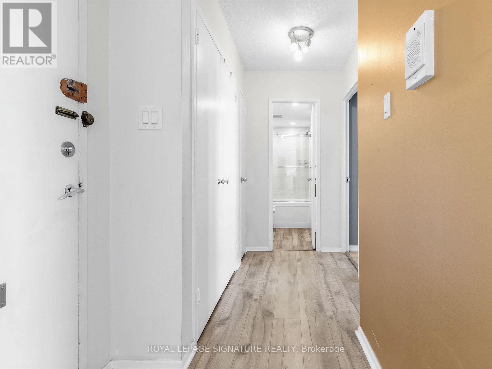 1703 - 5 Parkway Forest Drive, Toronto, Ontario  M2J 1L2 - Photo 18 - C13779358