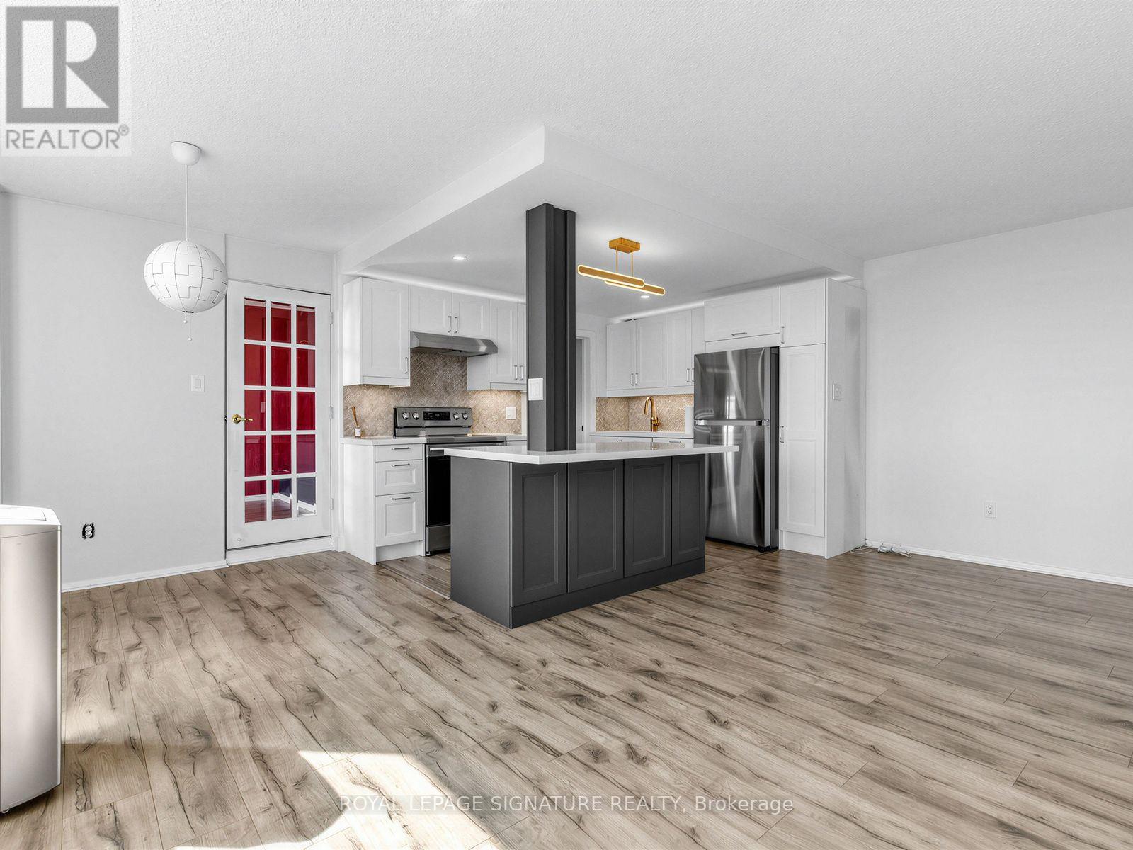 1703 - 5 Parkway Forest Drive, Toronto, Ontario  M2J 1L2 - Photo 6 - C13779358