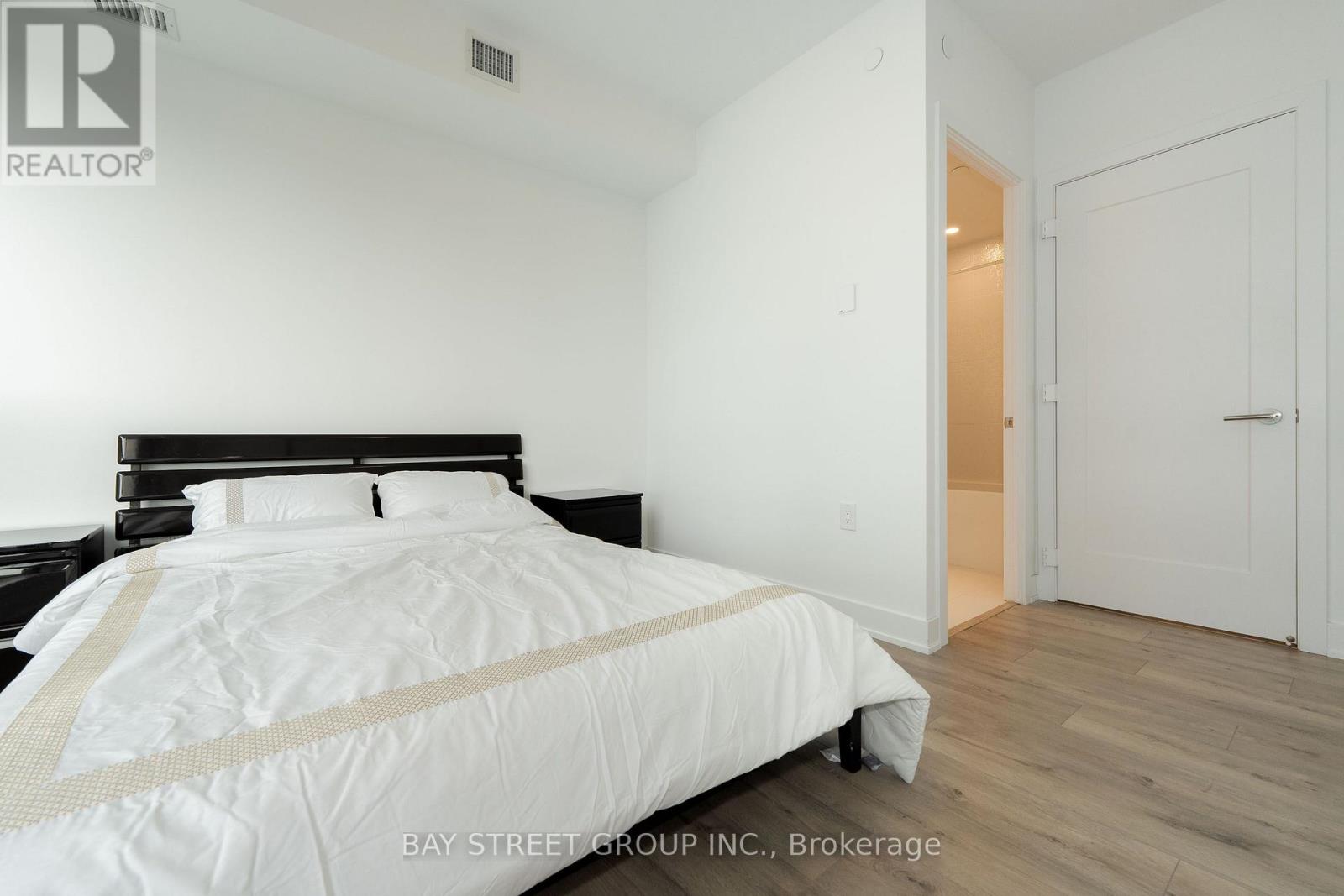 3222 - 585 Bloor Street E, Toronto, Ontario  M4W 0B3 - Photo 13 - C13779402