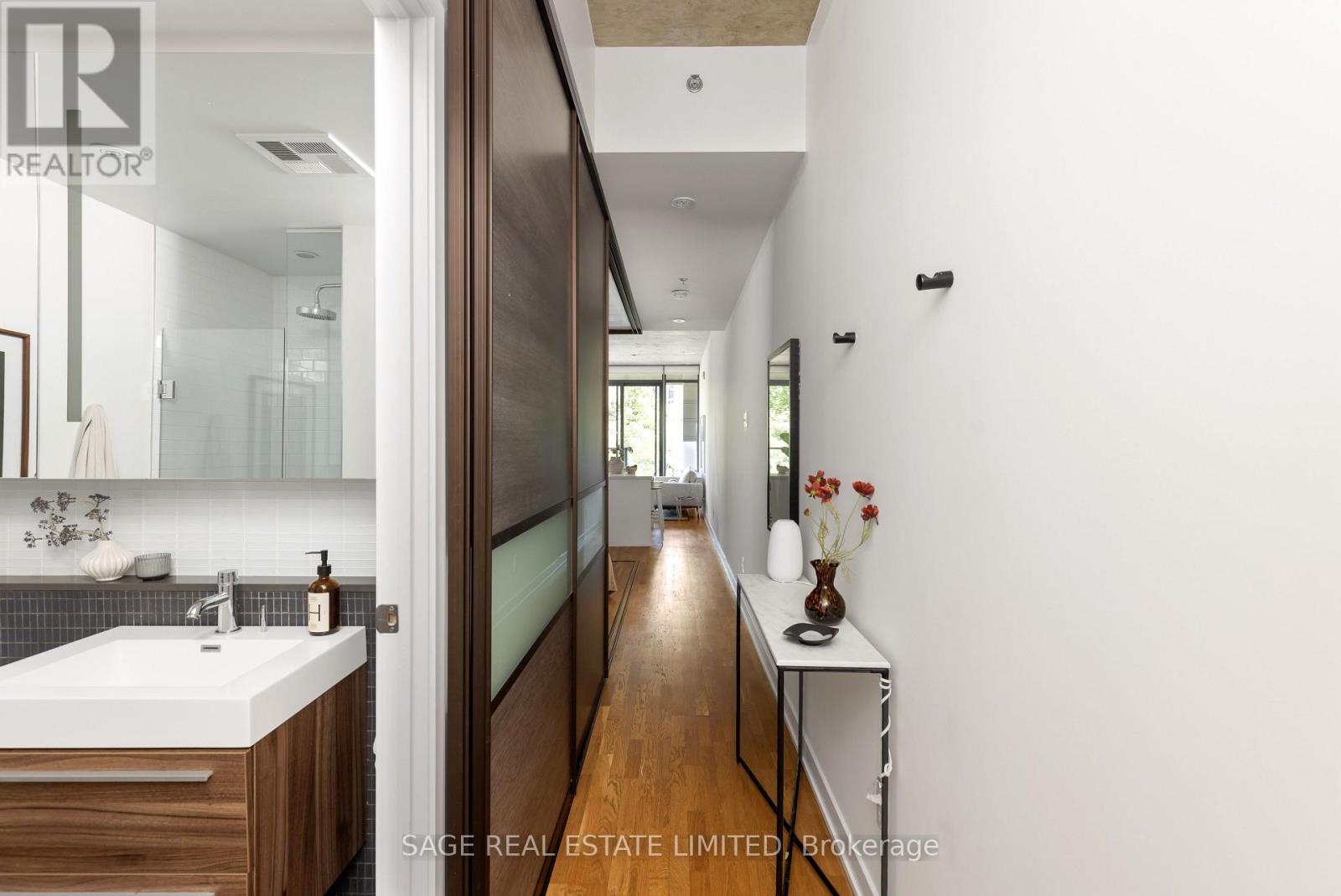 216 - 8 Dovercourt Road, Toronto, Ontario  M6J 0B6 - Photo 4 - C13779460