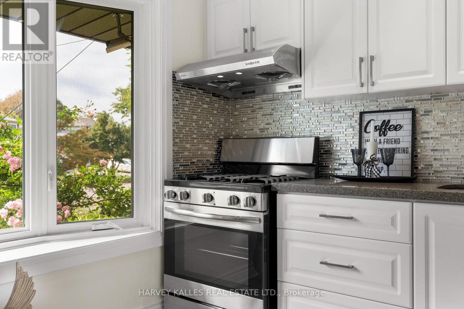 225 Hollyberry Trail, Toronto, Ontario  M2H 2P3 - Photo 16 - C13779480