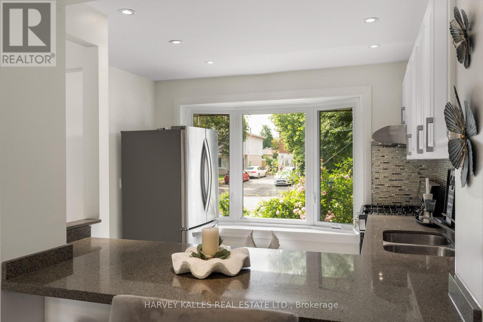 225 Hollyberry Trail, Toronto, Ontario  M2H 2P3 - Photo 21 - C13779480