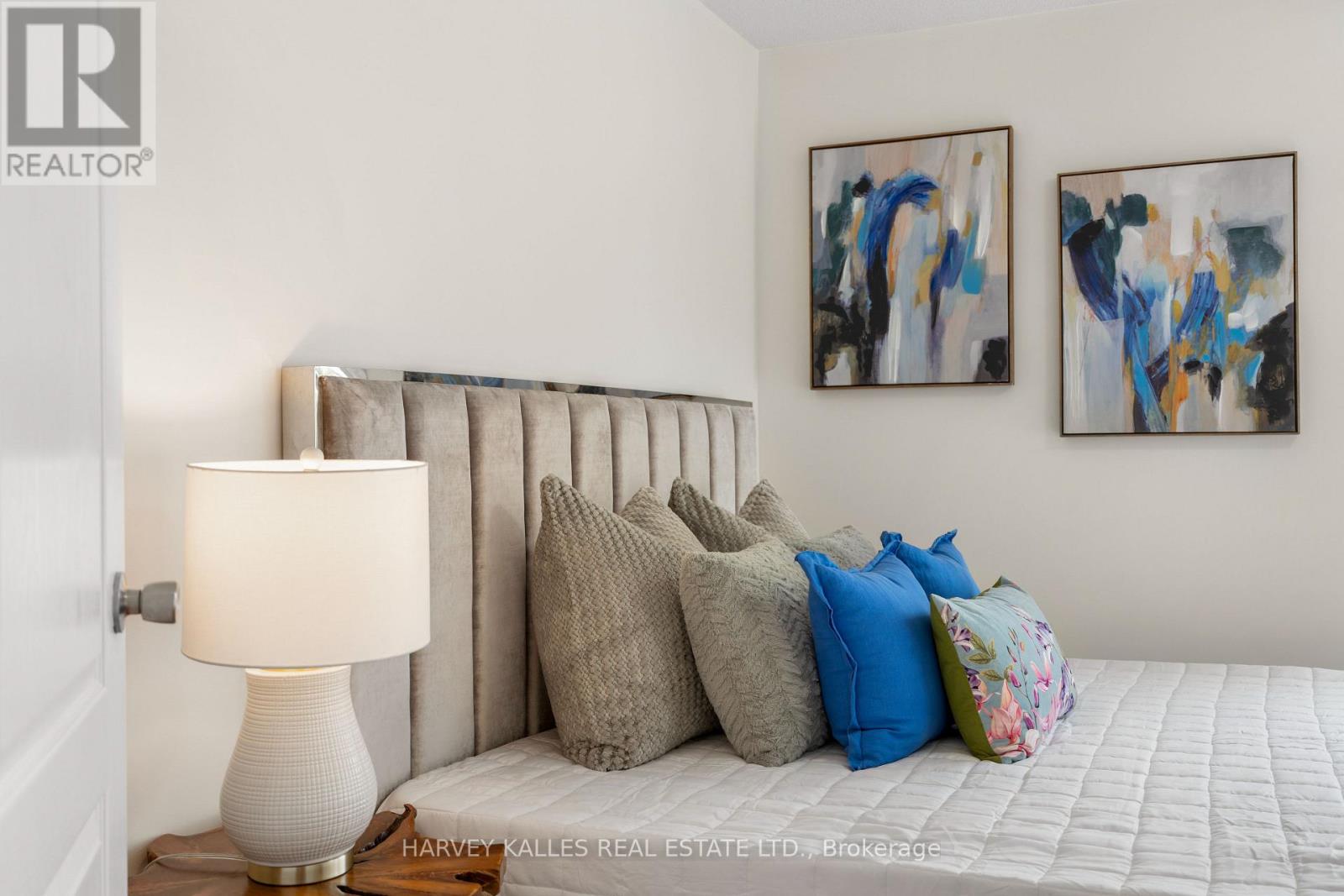 225 Hollyberry Trail, Toronto, Ontario  M2H 2P3 - Photo 35 - C13779480