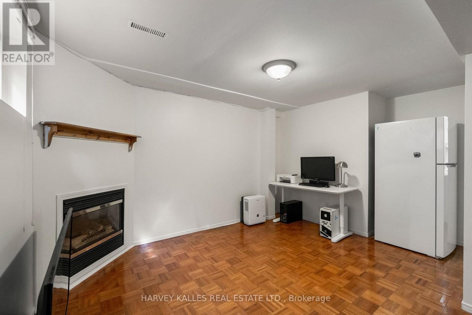 225 Hollyberry Trail, Toronto, Ontario  M2H 2P3 - Photo 39 - C13779480