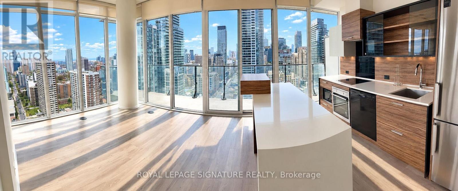 2502 - 75 St Nicholas Street, Toronto, Ontario  M4Y 0A5 - Photo 4 - C13779516