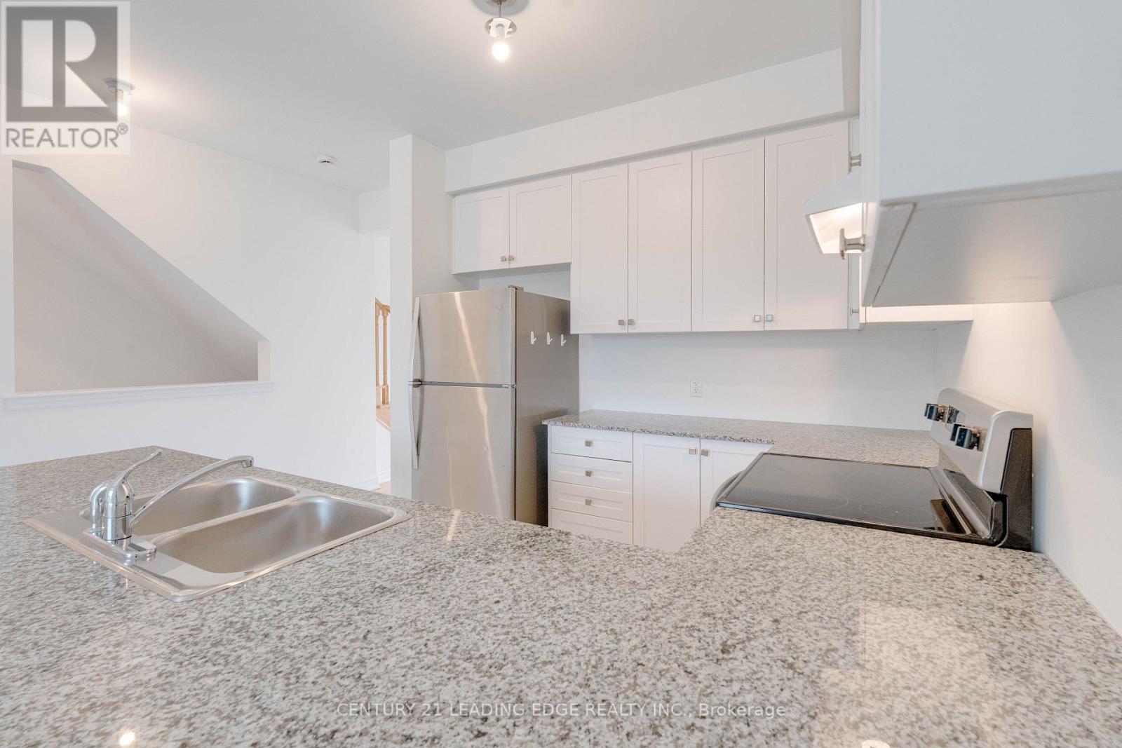 15 Haydock Way, Whitby, Ontario  L1N 9X4 - Photo 20 - E13779410