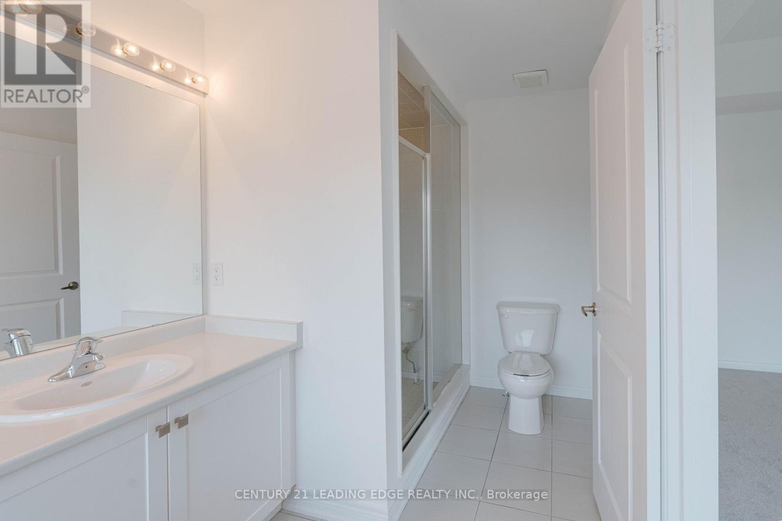 15 Haydock Way, Whitby, Ontario  L1N 9X4 - Photo 25 - E13779410