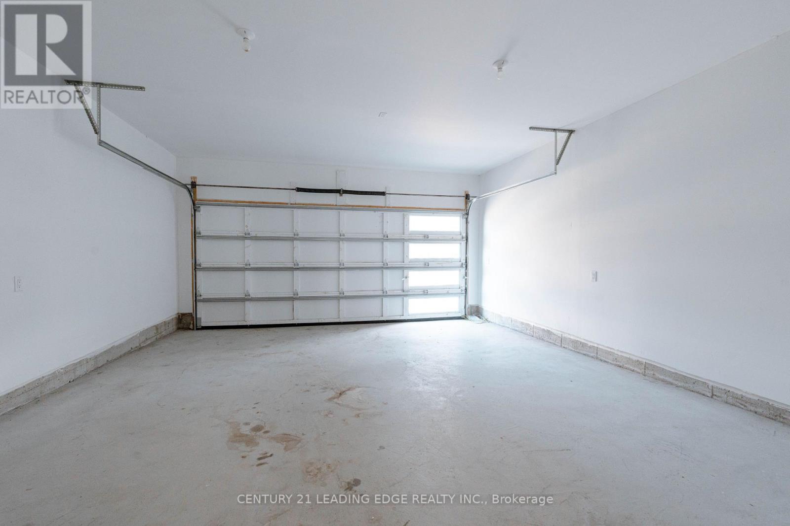 15 Haydock Way, Whitby, Ontario  L1N 9X4 - Photo 43 - E13779410
