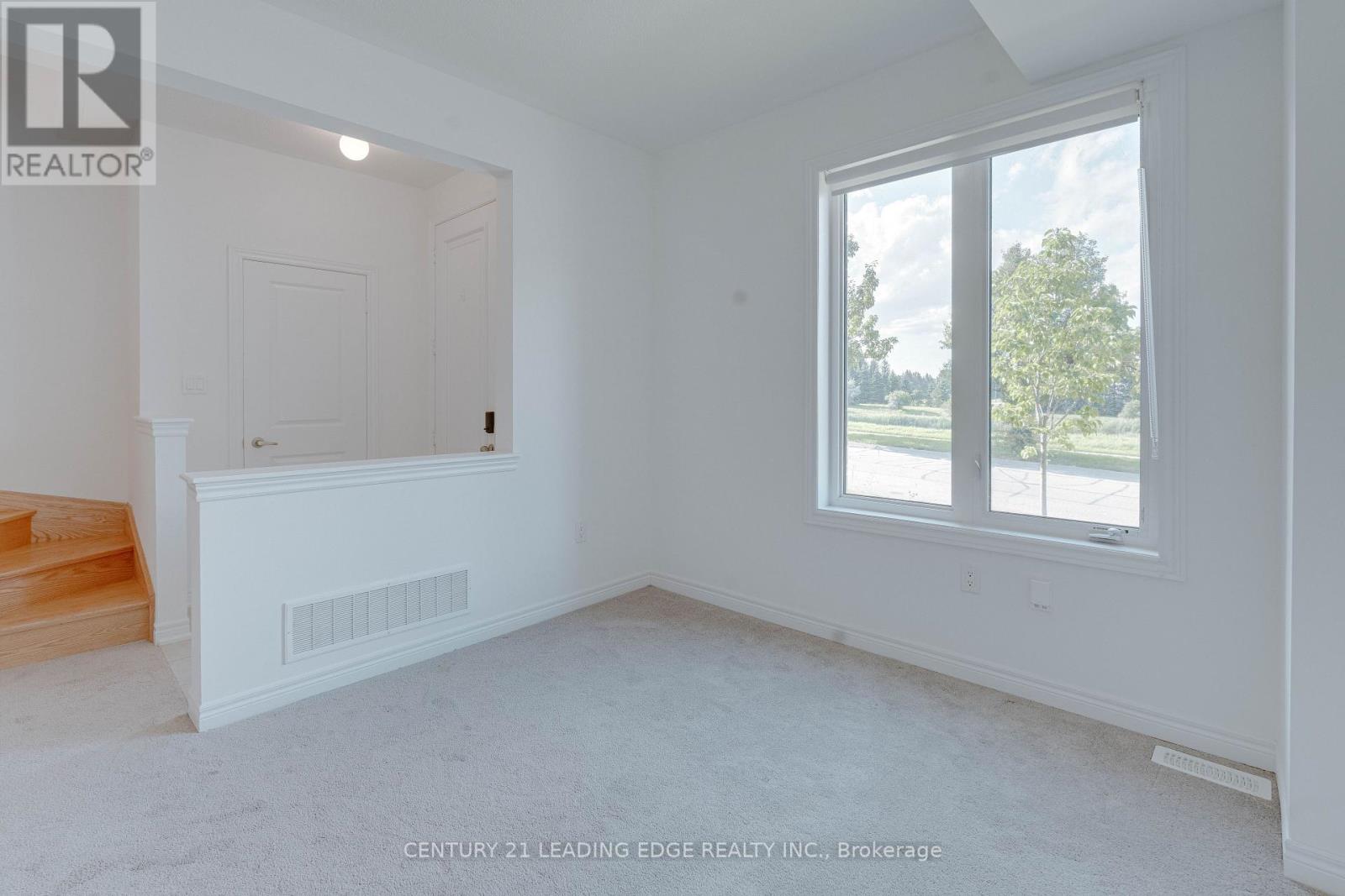 15 Haydock Way, Whitby, Ontario  L1N 9X4 - Photo 8 - E13779410