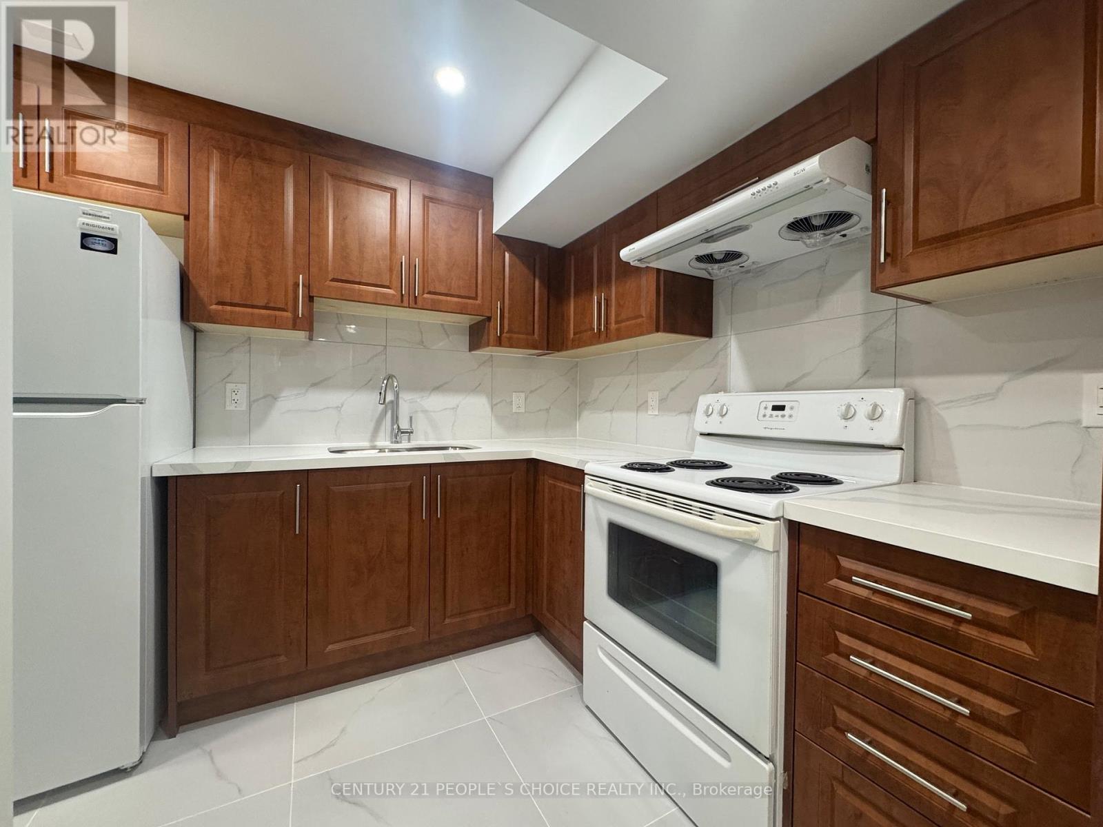 Bsmt - 459 Bernhard Crescent, Oshawa, Ontario  L1G 2B7 - Photo 8 - E13779426