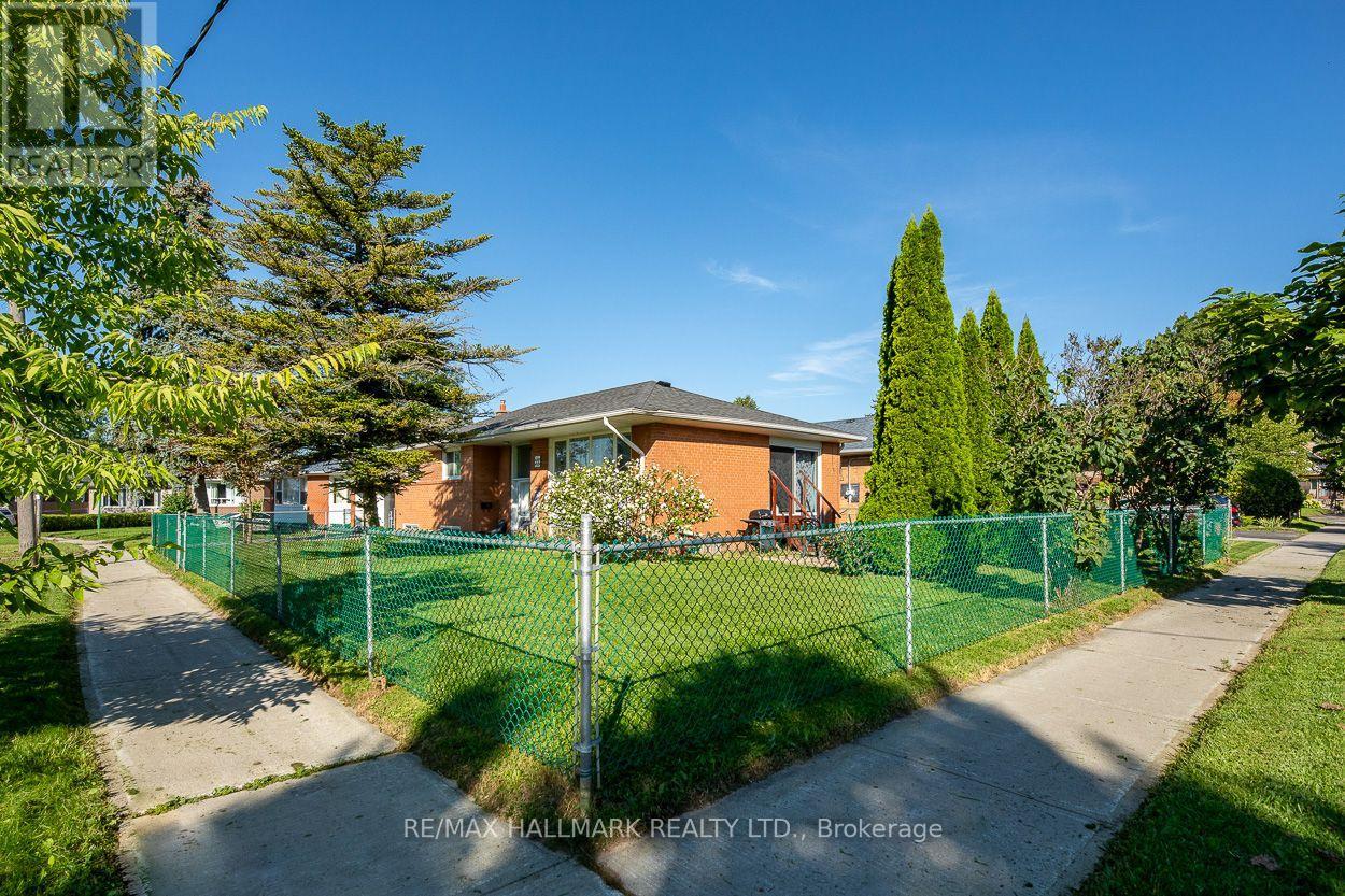 28 Fermoy Road, Toronto, Ontario  M1M 3J4 - Photo 30 - E13779502