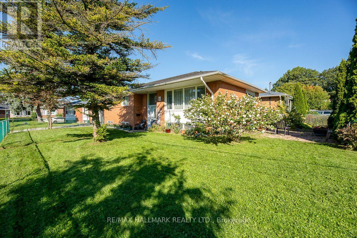 28 Fermoy Road, Toronto, Ontario  M1M 3J4 - Photo 32 - E13779502