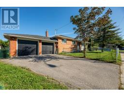 28 FERMOY ROAD, Toronto, Ontario