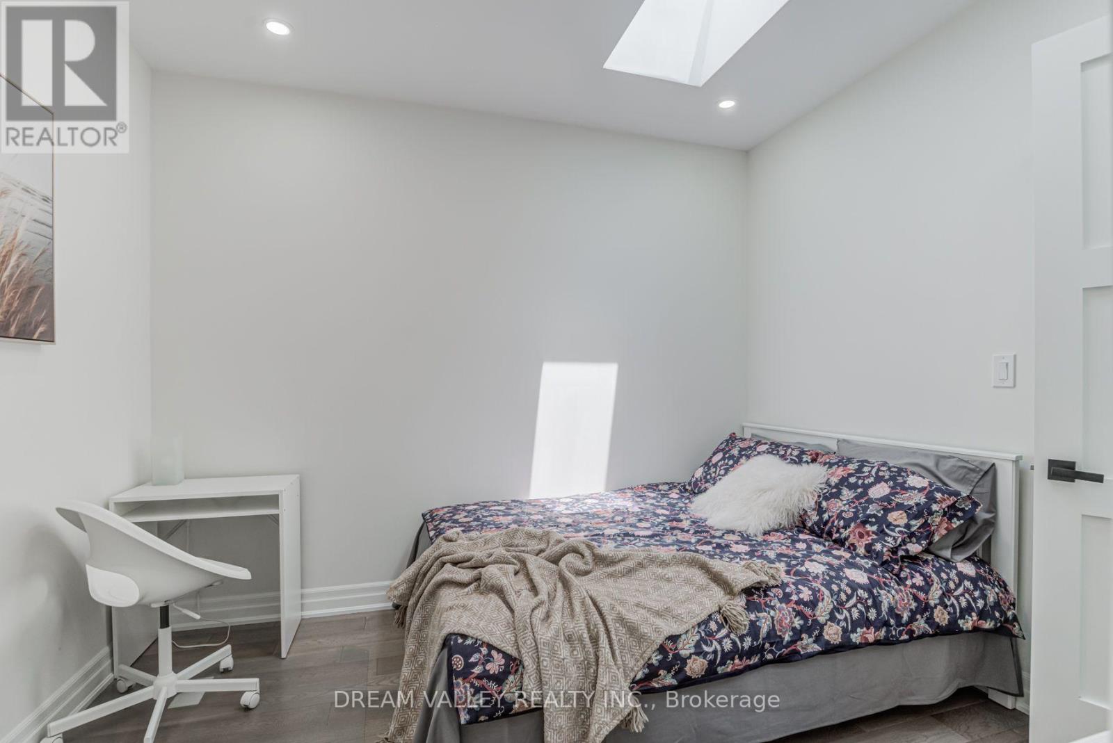 160 Byng Avenue, Toronto, Ontario  M1L 3P2 - Photo 29 - E13779514