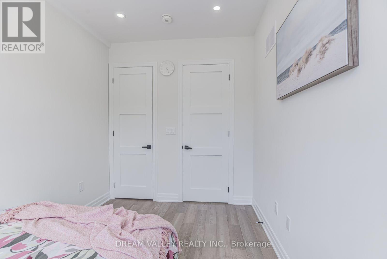 160 Byng Avenue, Toronto, Ontario  M1L 3P2 - Photo 34 - E13779514