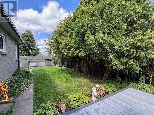 808 Queen Street, North Bay, Ontario  P1A 1T9 - Photo 14 - X13779468