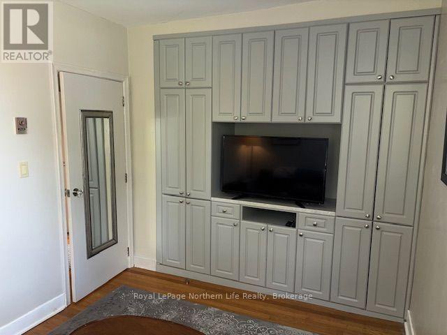 808 Queen Street, North Bay, Ontario  P1A 1T9 - Photo 30 - X13779468
