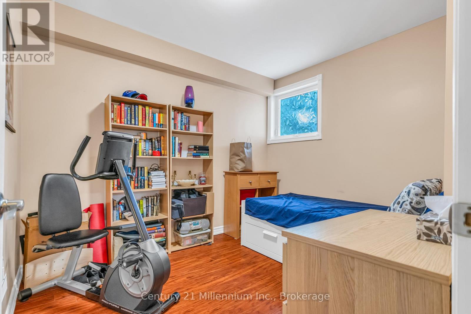 Drive - 43 Stoddart Drive, Aurora, Ontario  L4G 2G2 - Photo 30 - N13779390