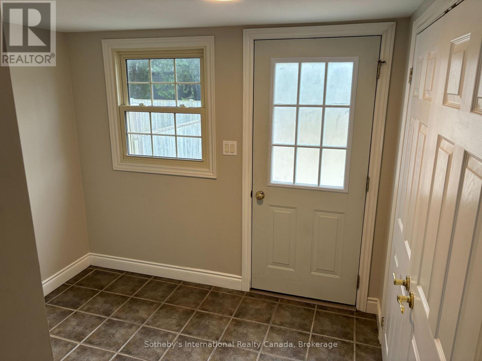 303 Oak Street, Collingwood, Ontario L9Y 2Y2 - Photo 16 - S13779352