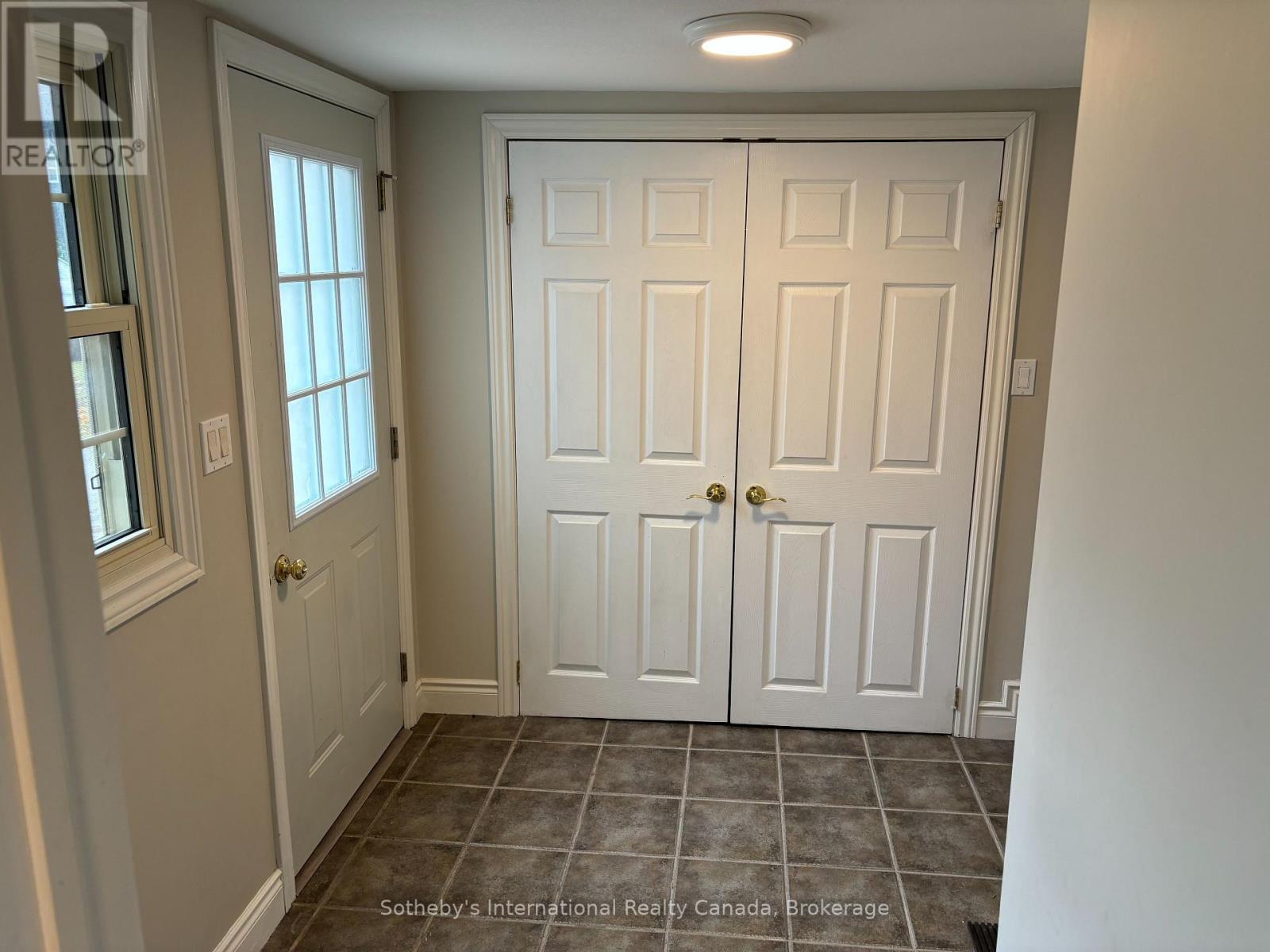 303 Oak Street, Collingwood, Ontario L9Y 2Y2 - Photo 17 - S13779352