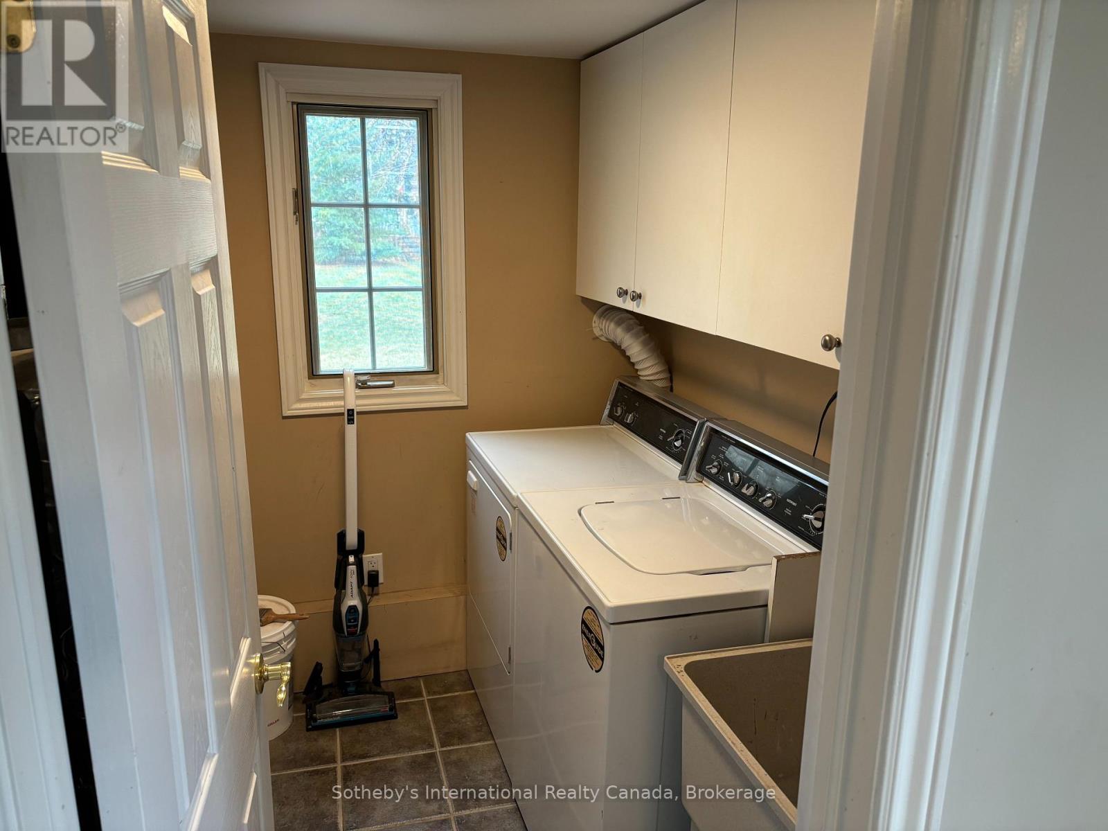 303 Oak Street, Collingwood, Ontario L9Y 2Y2 - Photo 18 - S13779352