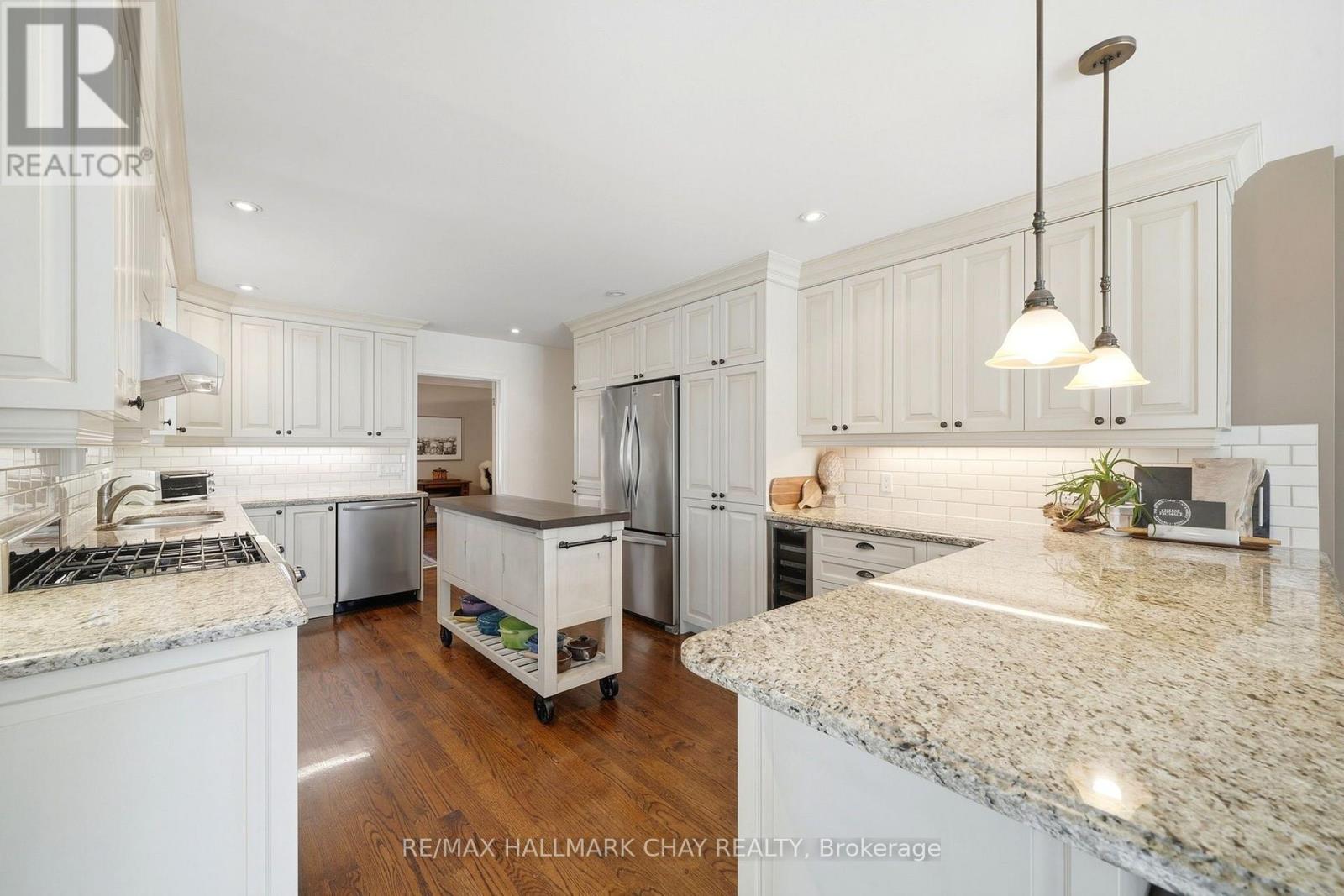 17 Stewart Street W, New Tecumseth (Beeton), Ontario  L0G 1A0 - Photo 16 - N13779416