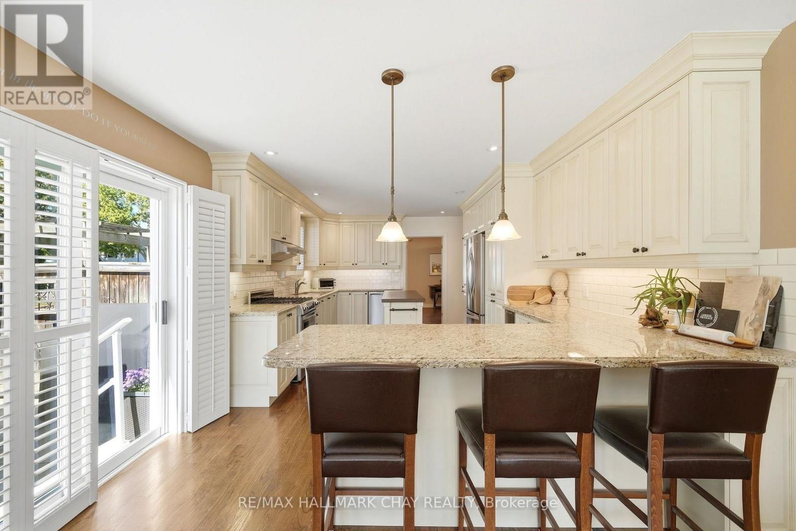 17 Stewart Street W, New Tecumseth (Beeton), Ontario  L0G 1A0 - Photo 17 - N13779416