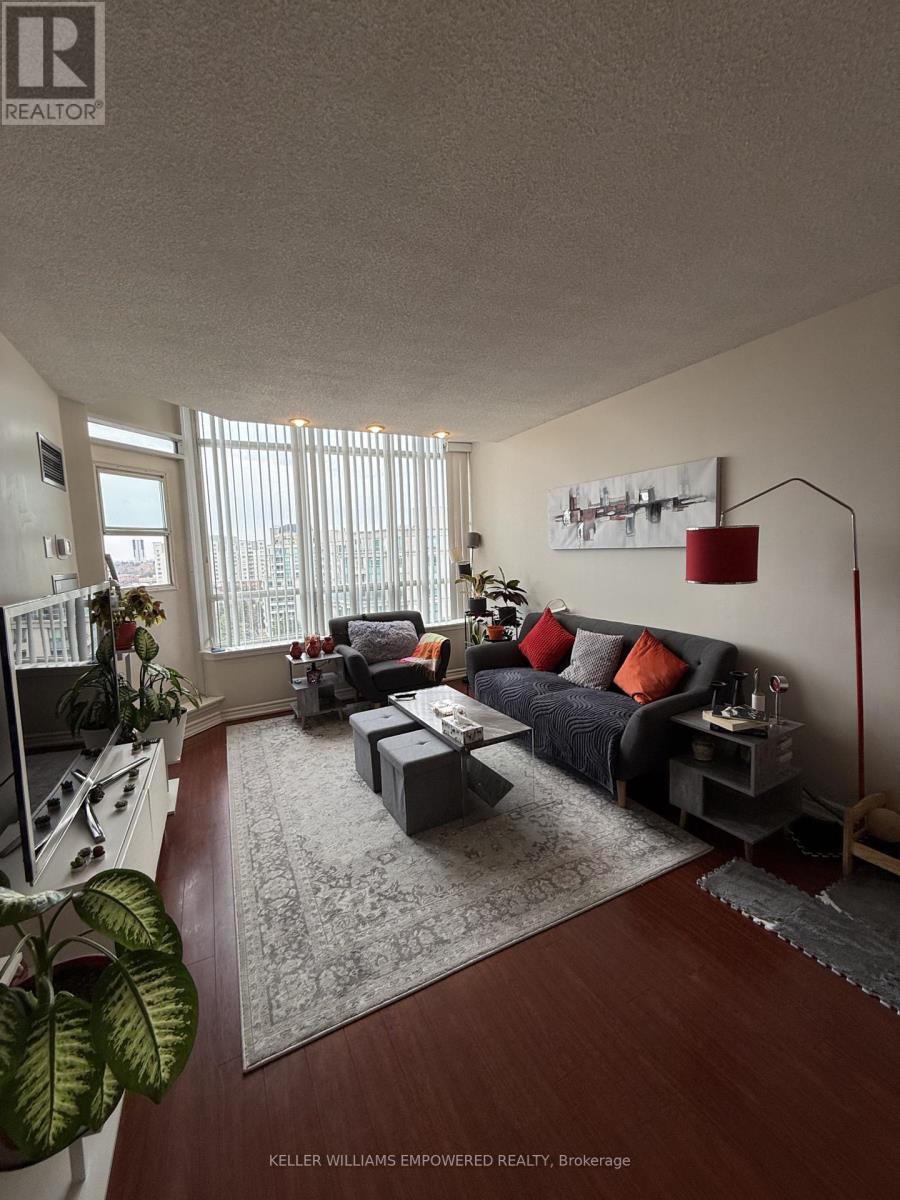 Ph106 - 81 Townsgate Drive, Vaughan (Crestwood-Springfarm-Yorkhill), Ontario  L4J 8E6 - Photo 5 - N13779440