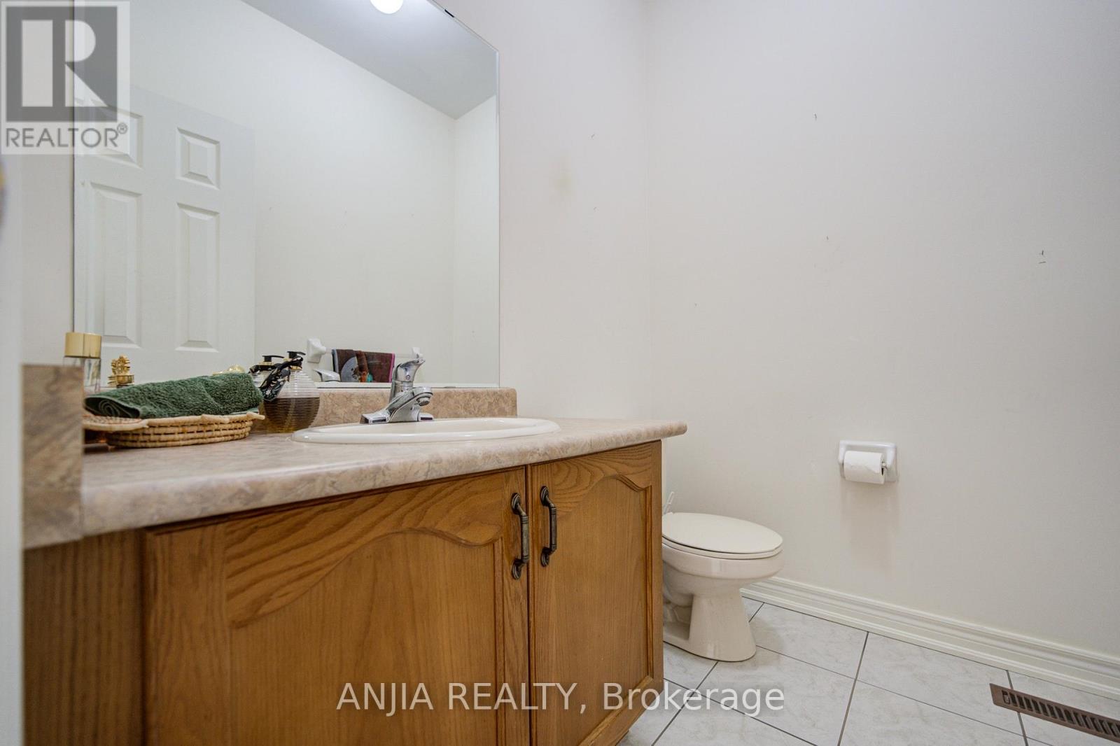 65 Staynor Crescent, Markham (Wismer), Ontario  L6E 1M8 - Photo 16 - N13779446